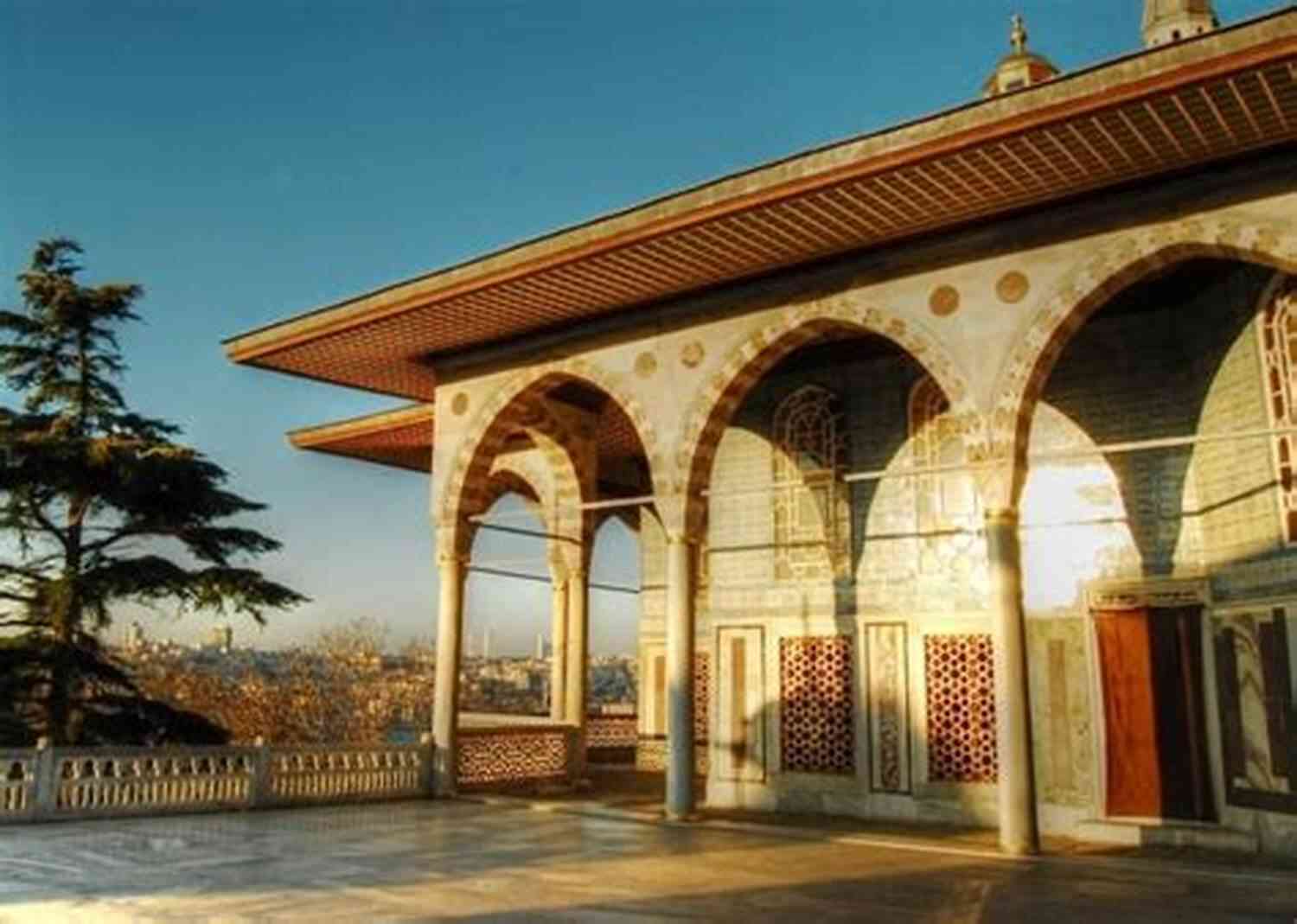 A Grand Ottoman Palace In The Balkan Peninsula The Balkans: A Captivating Guide To The History Of The Balkan Peninsula Starting From Classical Antiquity Through The Middle Ages To The Modern Period