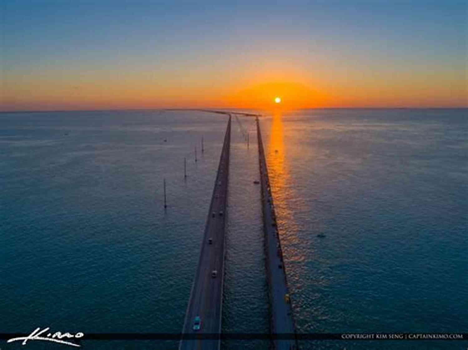 Captivating The Beauty Of Sunset On Seven Mile Bridge Betrayed In The Keys: A Logan Dodge Adventure (Florida Keys Adventure 4)