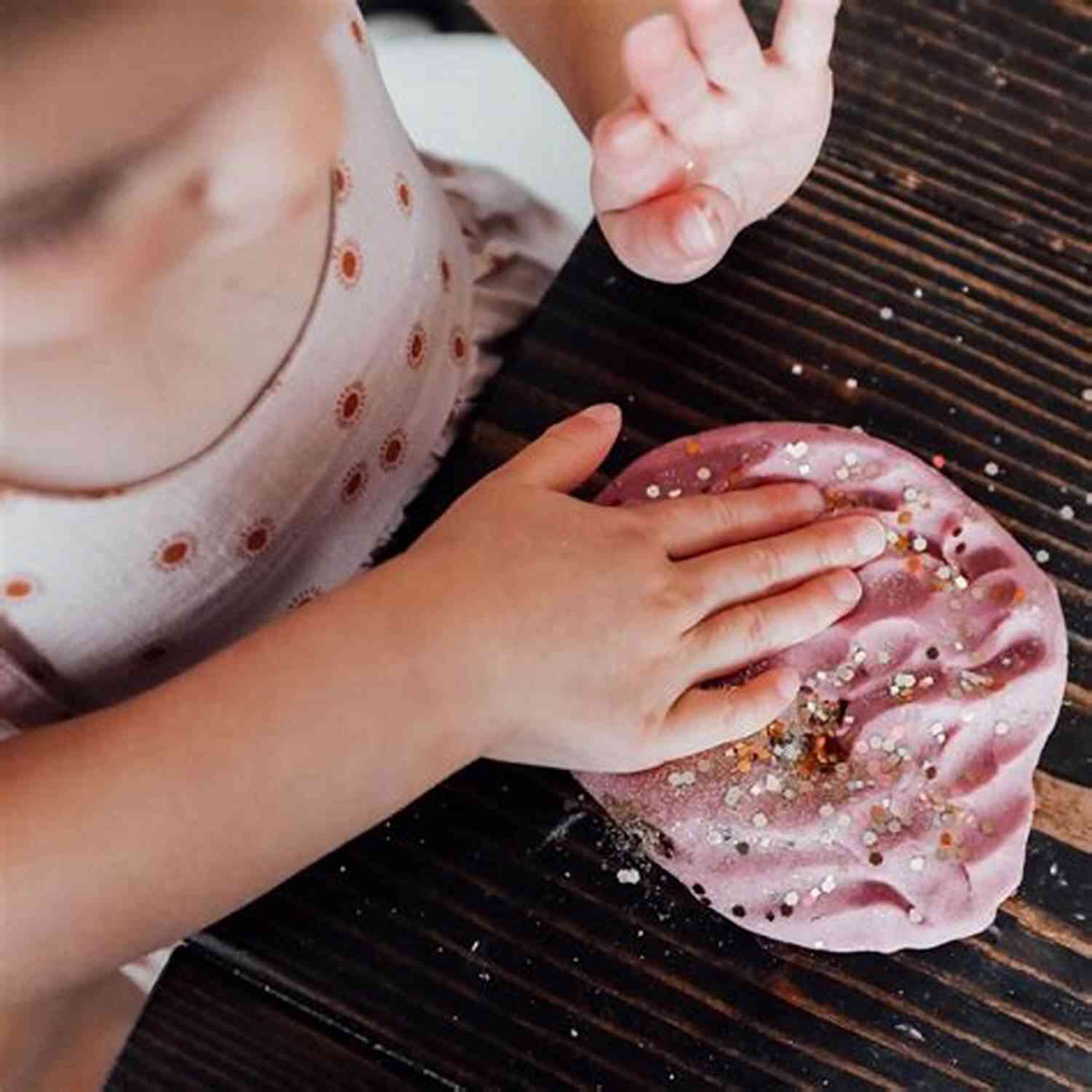 Sparkling Glitter Playdough Recipe How To Make Play Dough : Quick N Easy Playdough Recipes